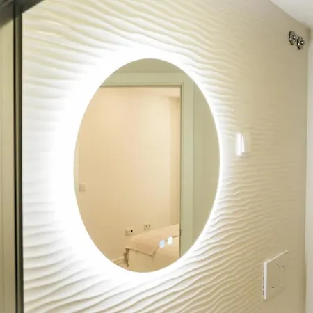 Very Close To - דירה נאזרה